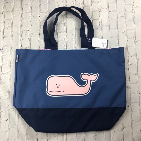 vineyard vines beach tote
